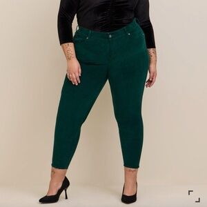 Torrid Bombshell Skinny Corduroy High-Rise Jean Botanical Garden Green Size 14W